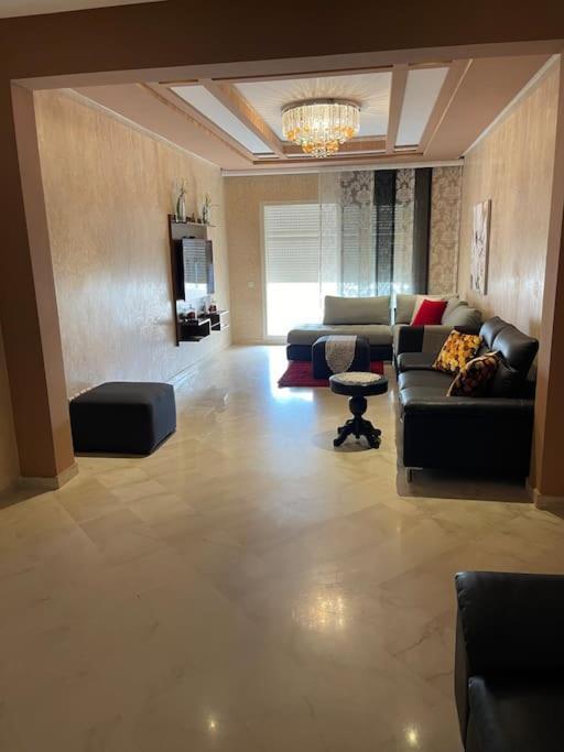 Nouaceur Big Luxury Apartment Near Airport מראה חיצוני תמונה