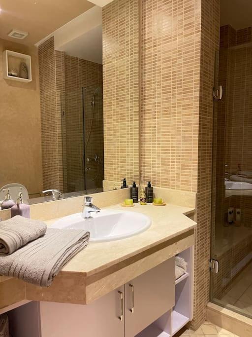 Nouaceur Big Luxury Apartment Near Airport מראה חיצוני תמונה