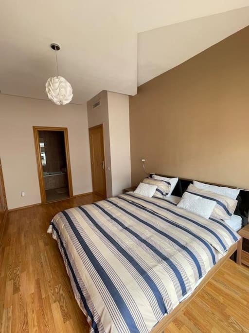 Nouaceur Big Luxury Apartment Near Airport מראה חיצוני תמונה